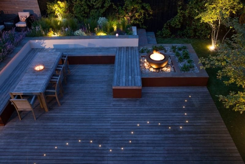 LED-Gartenbeleuchtung-Terrasse-modern-Spotlights