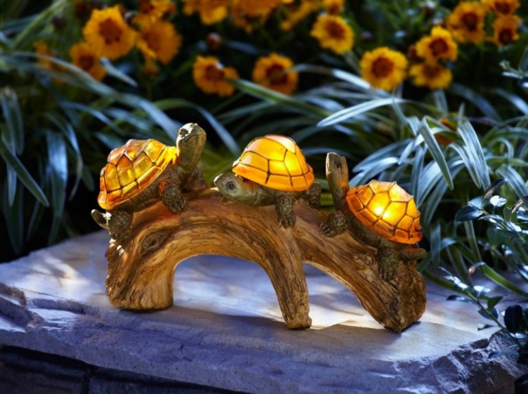 LED-Gartenbeleuchtung-dekorativ-Schildkröten-Baumzweig