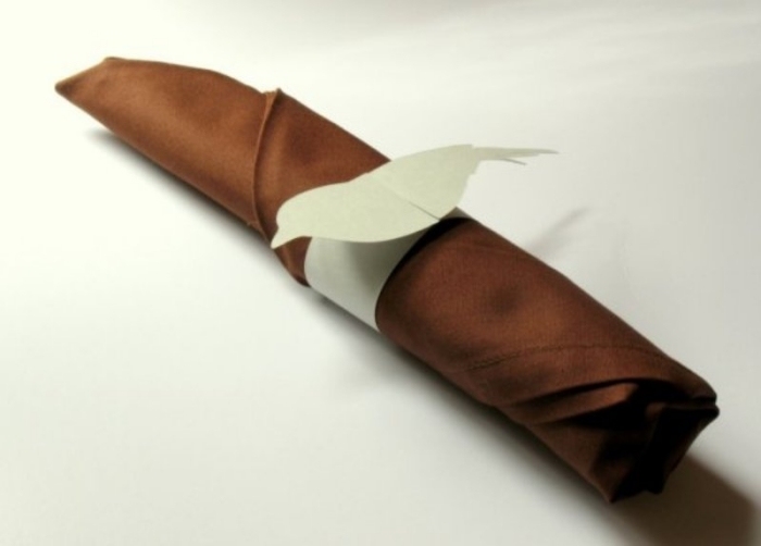 Serviettenringe-Vogel-Design-Weiß-Papier-Ideen-Hochzeit-Details