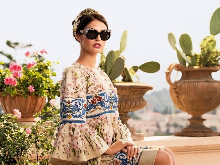Sonnenbrillen-Sommer-Blumen-Motive-Ideen-Dolce-Gabbana