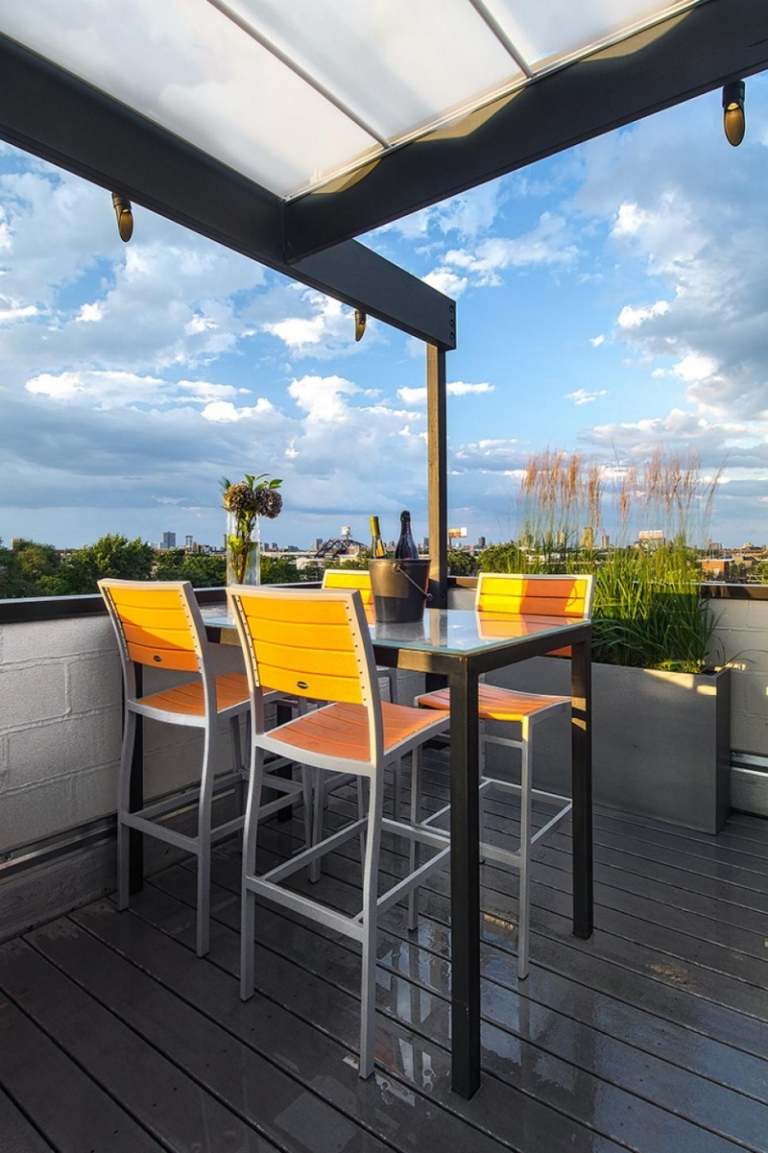 Terrasse-Balkon-Schilf-Pflanztopf-Ideen-Sichtschtutz