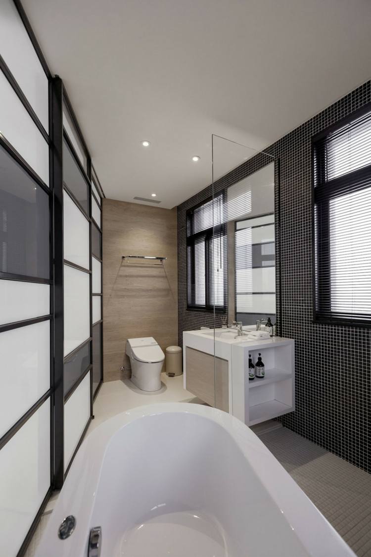 badezimmer design interieur badewanne toilette waschbecken konsole