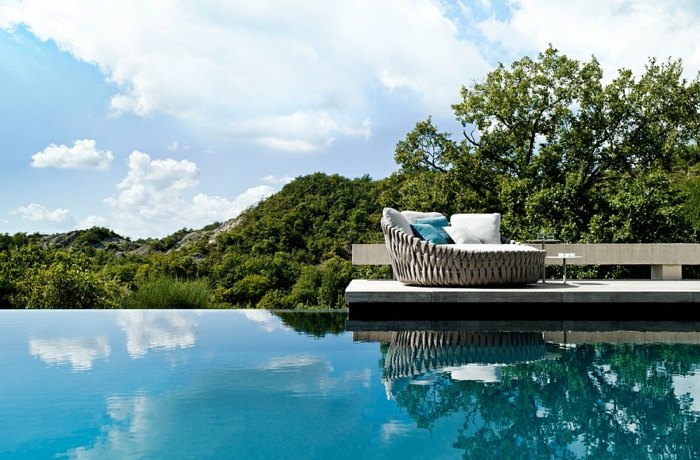 gartenmöbel pool infinity lounge bett outdoor terrasse