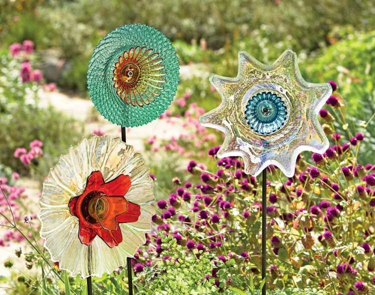 Gartenstecker basteln -ideen-dekorative-glas-teller-schuessel