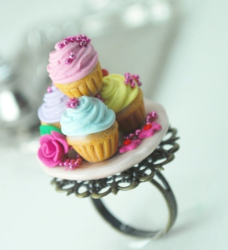 kekse-ring-perlen-blume-cupcake-creme-pink