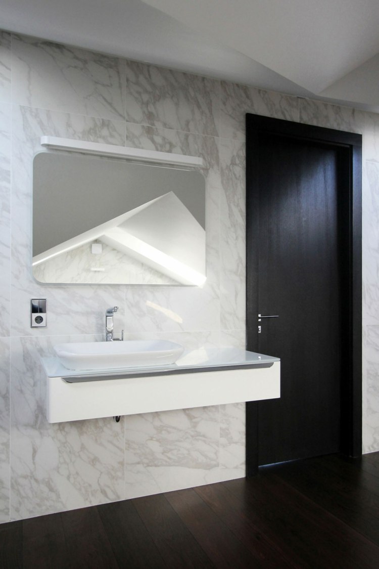 konsole badezimmer idee holz fussboden penthouse design spiegel