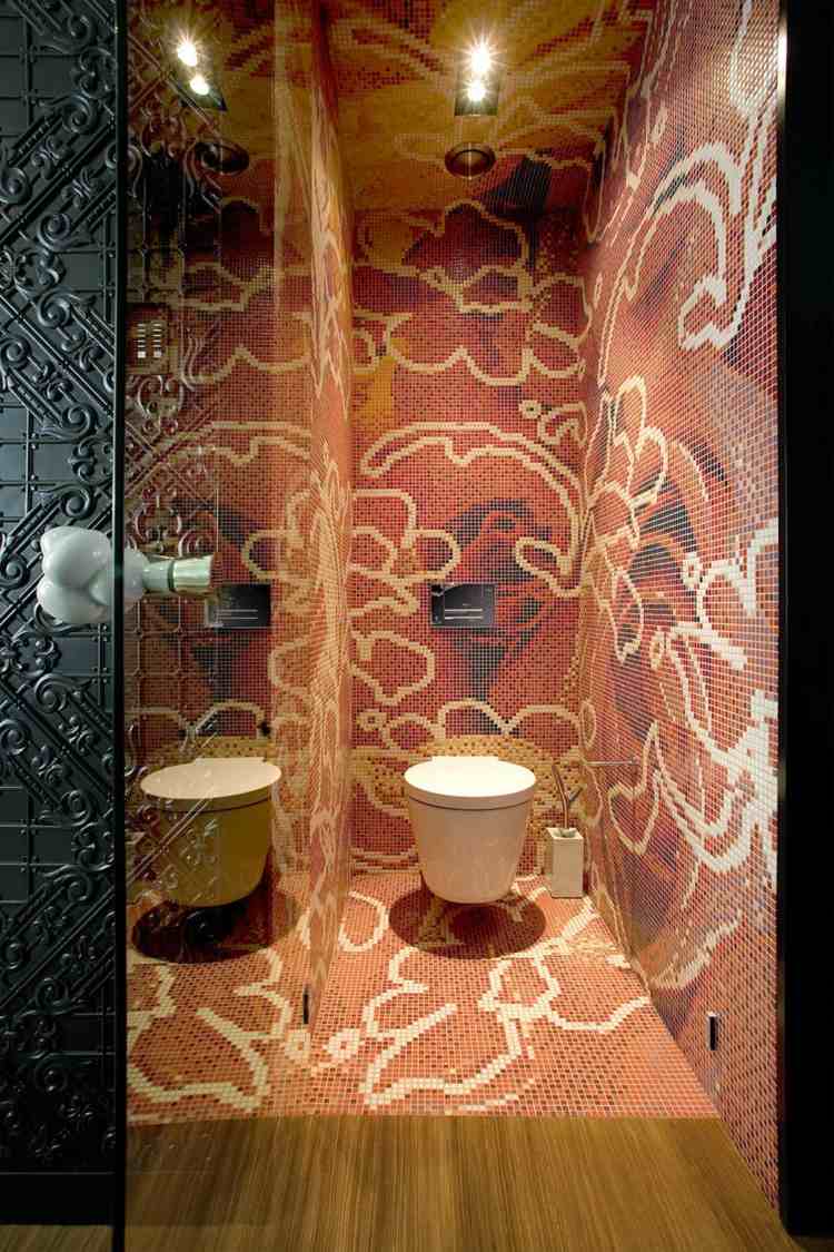 mosaik kunst muster wand toilette bad design rot floral
