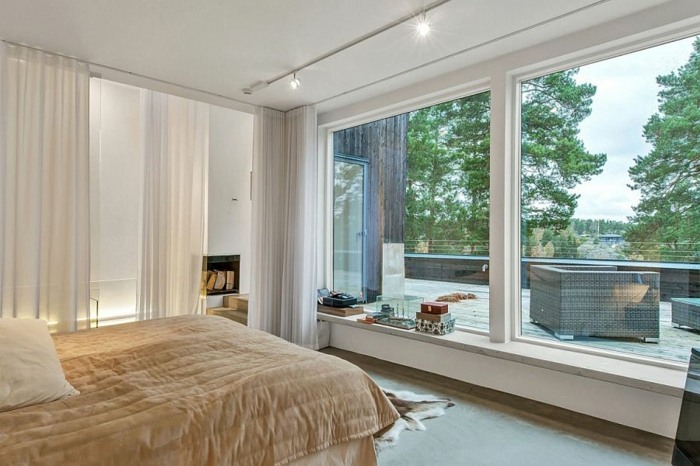 schlafzimmer design idee beige fenster terrasse vorhaenge