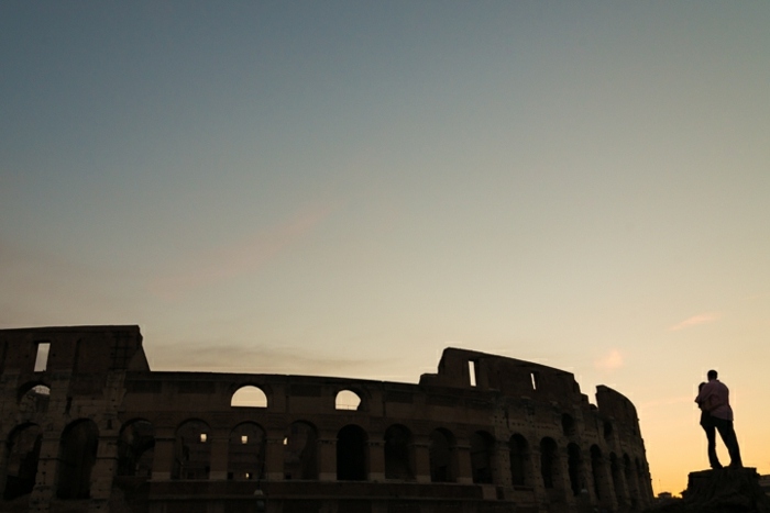verlobung in rom sonnenuntergang kolosseum italien