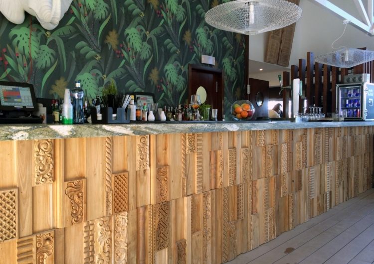 Wandpaneele aus Holz -3d-phoenix-schnitzerei-dekorativ-bar