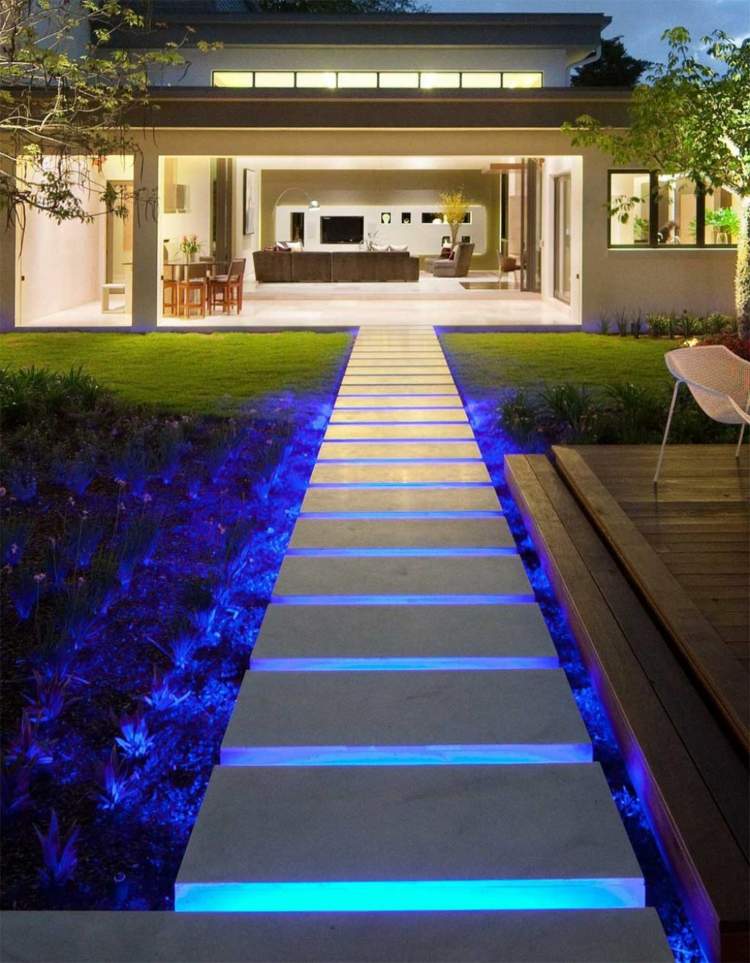 wunderschöne-Sicht-Gartenbeleuchtung-LED-Lichter