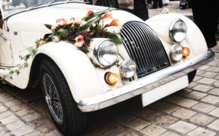 Autoschmuck für Hochzeit