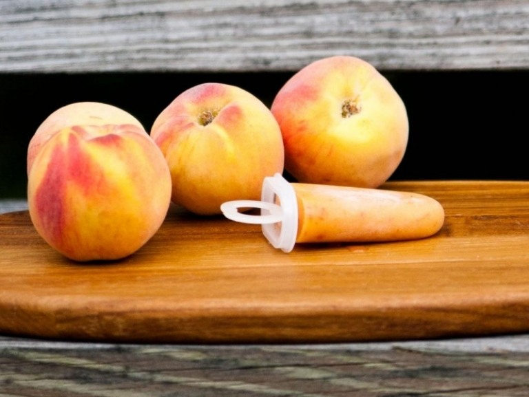 Eis-selber-machen-Nachspeise-Ideen-Obst-Pfirsich