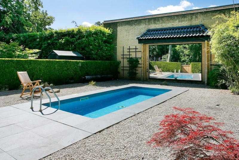 Gartengestaltung-Kies-Pool-Terrasse-Ideen