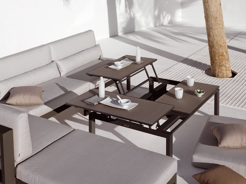 Lounge-Gartenmoebel-Terrasse-einrichten-modularer-Kaffeetisch
