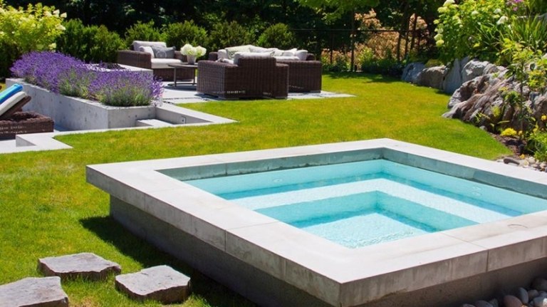Whirlpool-Garten-Ideen-Rasenfläche-modern