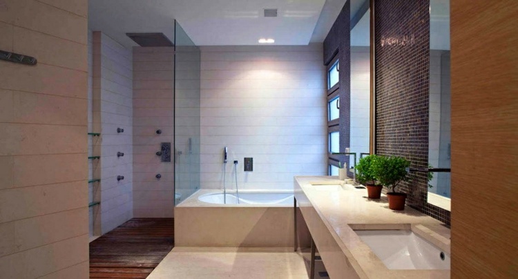 badewanne quadratisch offene dusche holz fliesen design