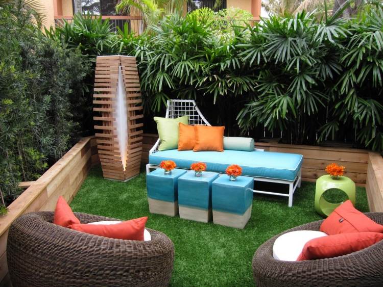 Garten Loungemöbel -aktuelles-design-freizeitbereich-liege-rhatan-kissen-sichtschutz
