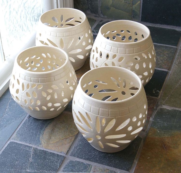 gartenlaternen-kerzen-keramik-weiss-porzellan-floral-selber-machen