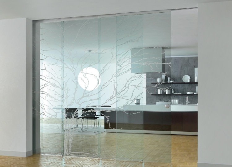 glas-trennwand-klappbar-wohnzimmer-esszimmer-klarglas-baum-motiv