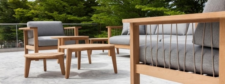 Holz Gartenmöbel -Oasiq-polsterung-grau-kissen-aussen-terrasse-garten