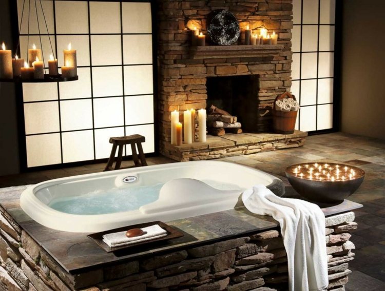 kamin badezimmer stein rustikal stil kerzen romantik