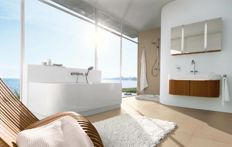modern badezimmer offenes duschen design weiss beige fliesen