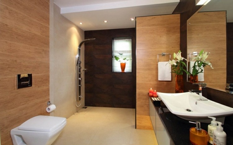 moderne einrichtung badezimmer offene dusche fliesen braun beige