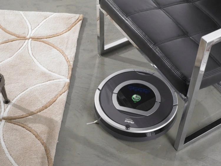 moderne staubsaugroboter iRobot-Roomba-780-flach
