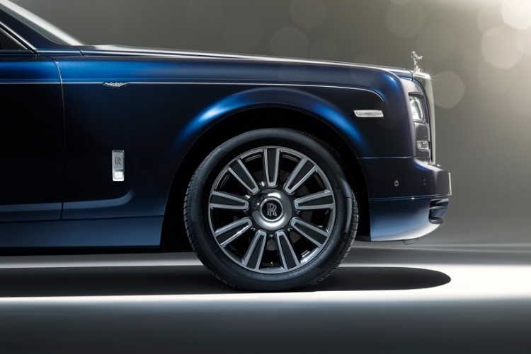 Rolls Royce Phantom Limelight -vorne-rechts-reifen-felge-merkmale