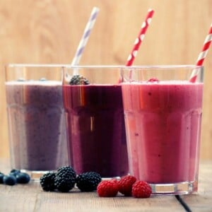 smoothie rezepte ideen brombeere himbeere blaubeere getraenk