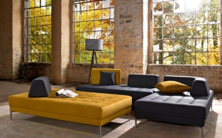 stilvolle-Wohnzimmereinrichtung-modern-Ecksofa-Loft