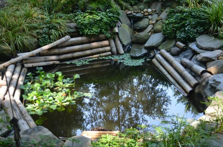 teich bambus rahmen steine natuerlicher look pflanzen