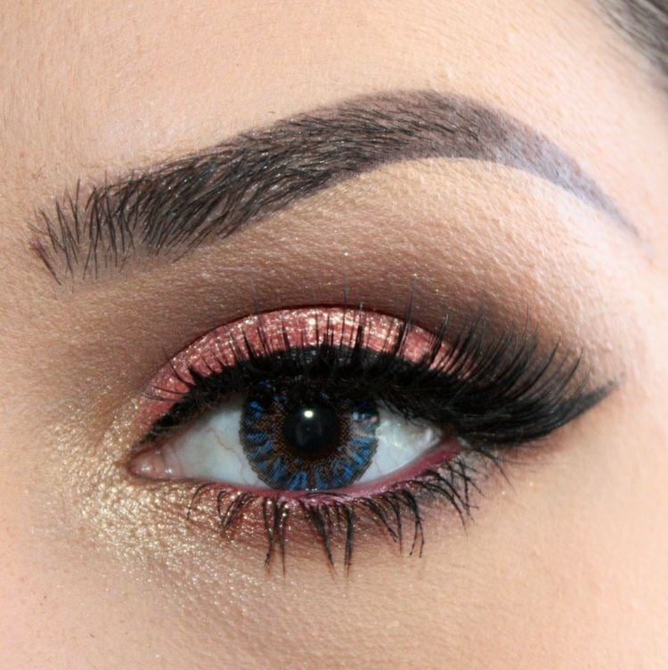 zart-augen-make-up-rosa gold kontaktlinse blau
