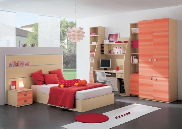 Ahorn-Moebel-Jugendzimmer-Maedchen-Bettgestell-Kleiderschrank-rosa-Farbe