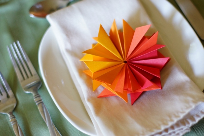 Bastelideen für den Sommer Origami-Blume-falten