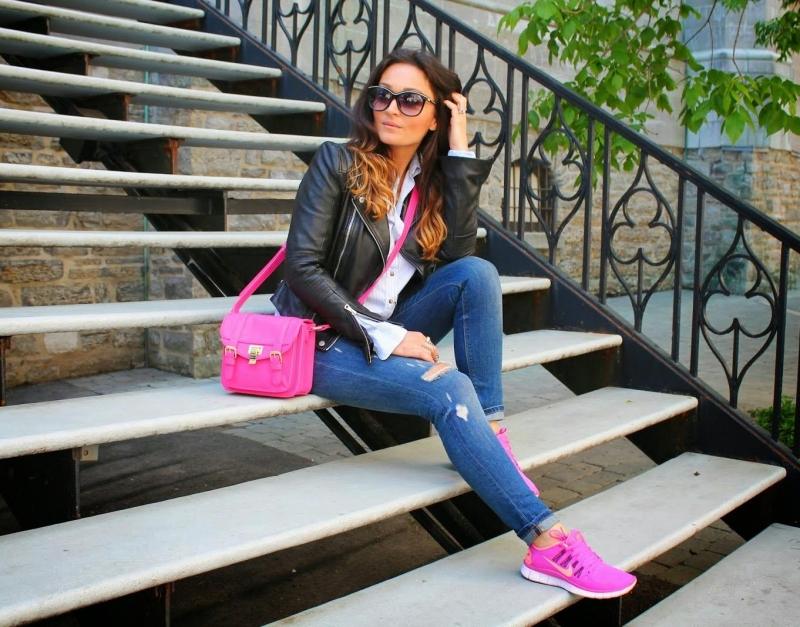 Modetrends-Sommer-2015-rosa-Handtasche-Schuhe