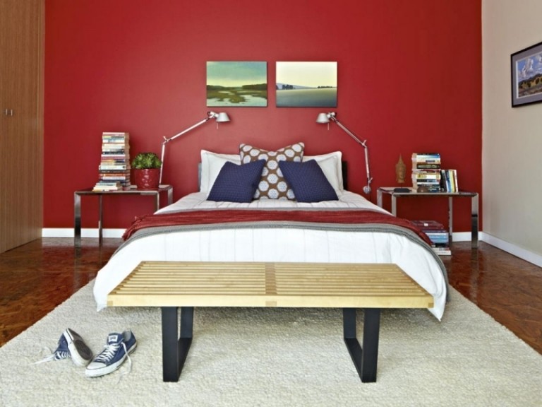 Schlafzimmer-Rot-Holz-modern-Kleiderschrank-modern
