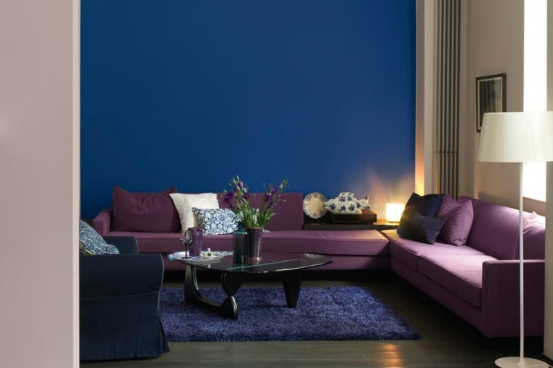 Zimmer-Farbgestaltung-Blau-Lavendel-Ideen-Wohnzimmer