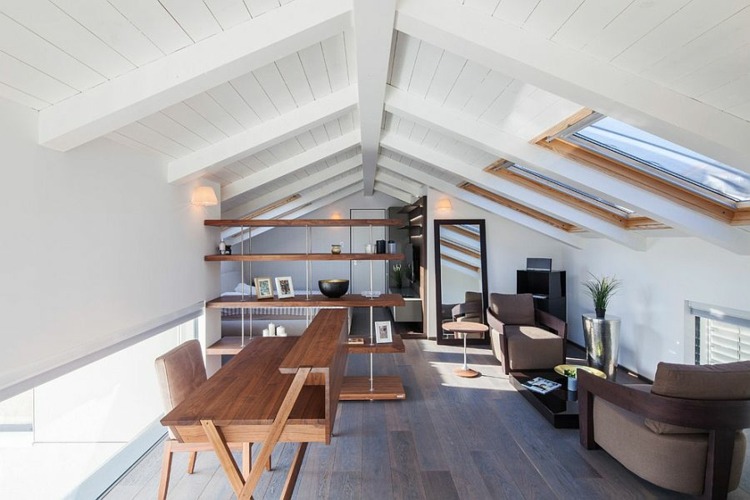 dachfenster office home neutral design minimalistisch schreibtisch sitzbereich