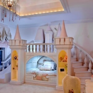 ideen kinderzimmergestaltung einrichtung schloss bett treppe cinderella