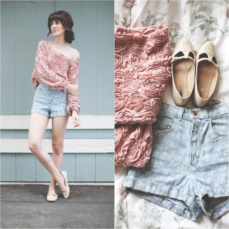 jeans-hotpants-outfit-sommer-hell-blumenmuster-rosa-bluse