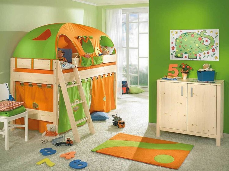 kinderzimmergestaltung orange gruen hoehle zelt hochbett stuhl
