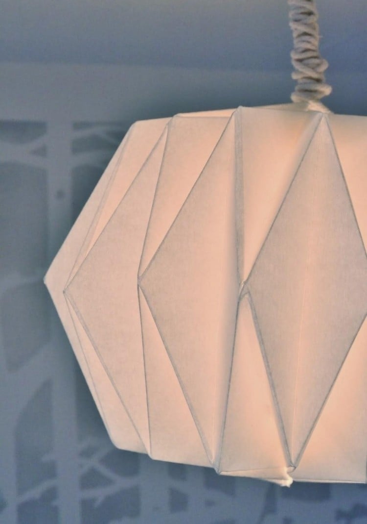 lampenschrim-basteln-papier-origami-falten-geometrisch-diy