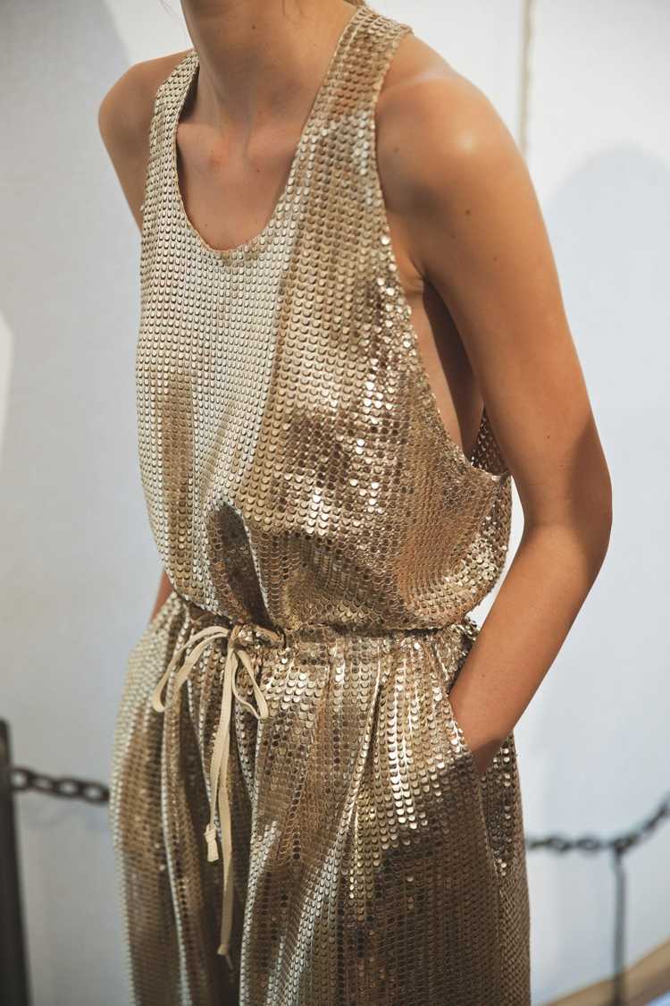 outfit hosenanzug gold look elegant sommer idee
