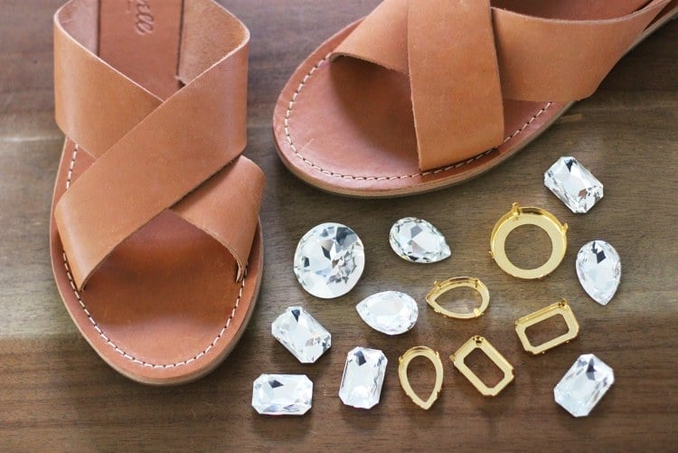 Sandalen aufpeppen -braun-leder-steine-strasssteine-gold-silder-diy