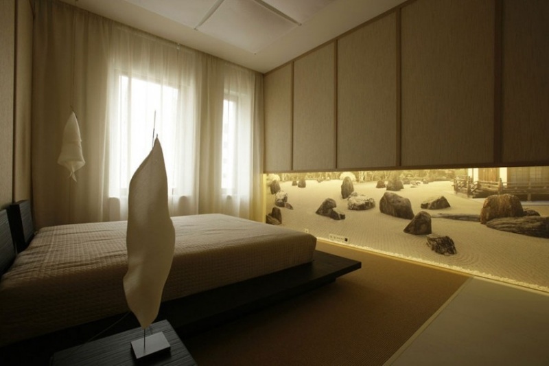 schlafzimmer-einrichtung-japanischer-stil-indirekte-beleuchtung-zen-garten-fototapete