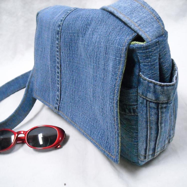 tasche-alter-jeans-nahen-ideen-umhaengetasche-laptoptasche-denim-jeansstoff