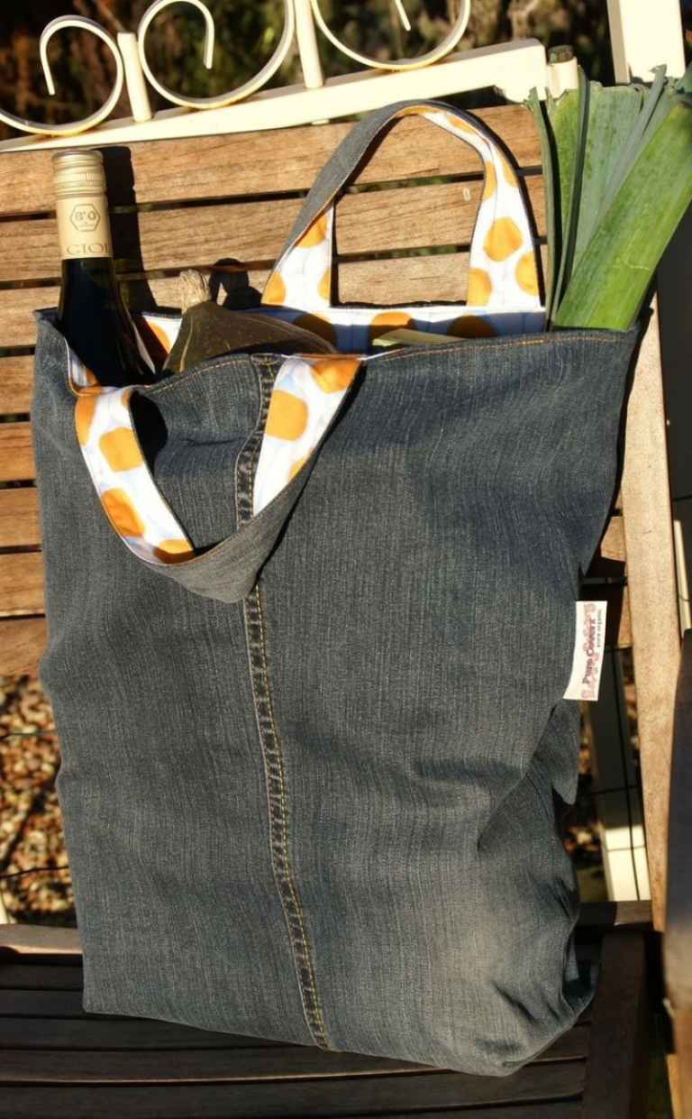 tasche-alter-jeans-selbst-gemacht-bunte-innenseite