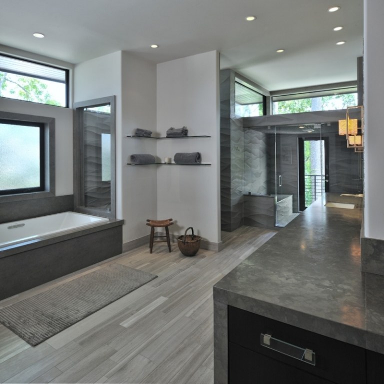 Holzboden-Badezimmer-modern-Fliesen-verlegen